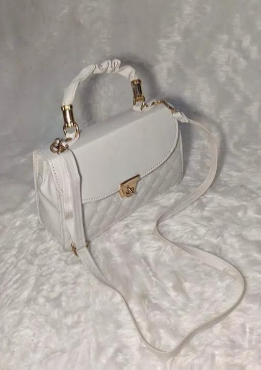 Trendy Girl Sling Bag